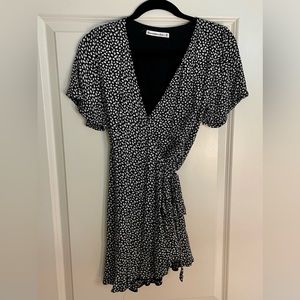 Abercrombie and Fitch black and white tie mini dress size XS